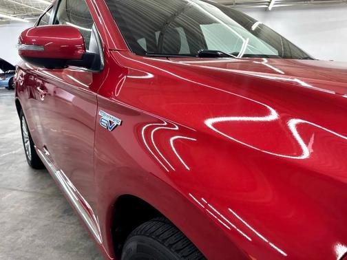 2019 Mitsubishi Outlander PHEV SEL