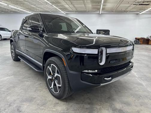 2022 Rivian R1T Adventure
