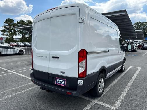 2017 Ford Transit-250 Base