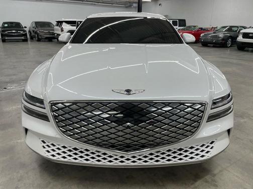2024 Genesis Electrified G80 Advanced