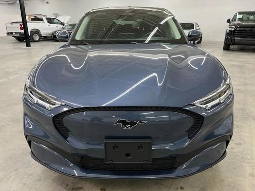 2021 Ford Mustang Mach-E Select