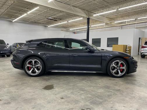 2023 Porsche Taycan 4S