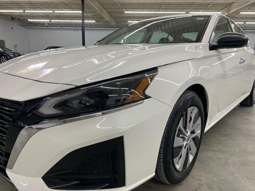 2024 Nissan Altima S FWD