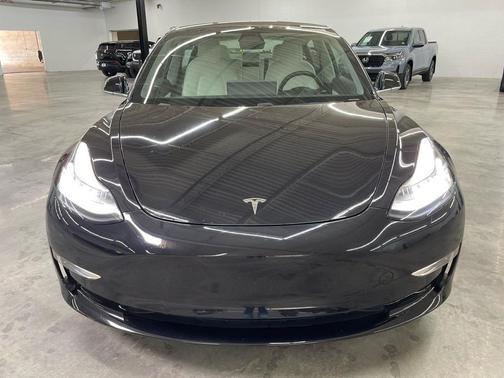 2018 Tesla Model 3 Performance