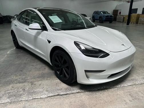Pearl White Multi-Coat 2021 Tesla Model 3 Standard Range Plus