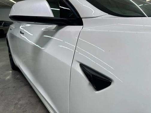 Pearl White Multi-Coat 2021 Tesla Model 3 Standard Range Plus