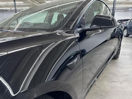 2023 Tesla Model 3 Standard Range Plus