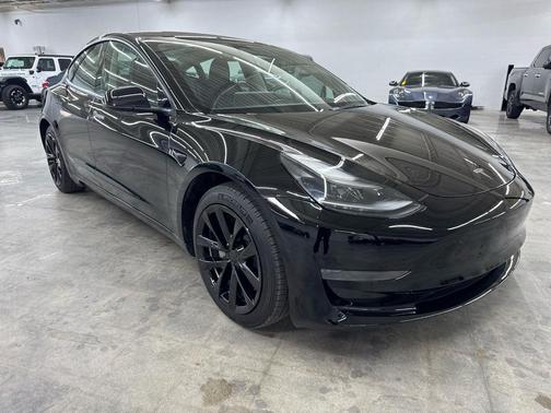 2023 Tesla Model 3 Standard Range Plus