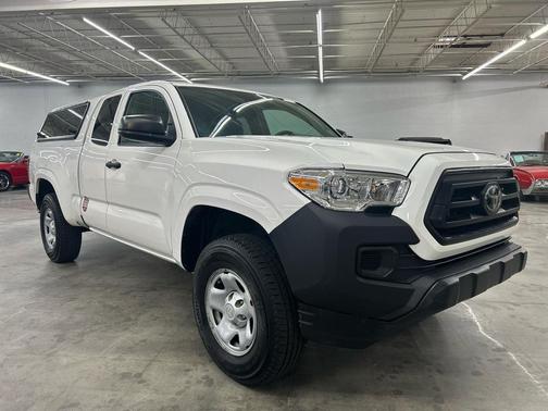 2022 Toyota Tacoma SR5
