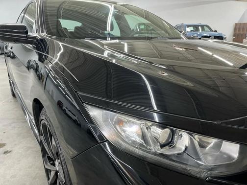 2018 Honda Civic Sport