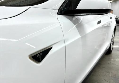 2013 Tesla Model S 60