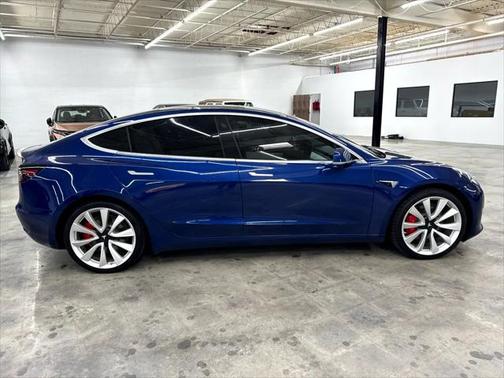 2019 Tesla Model 3 Performance