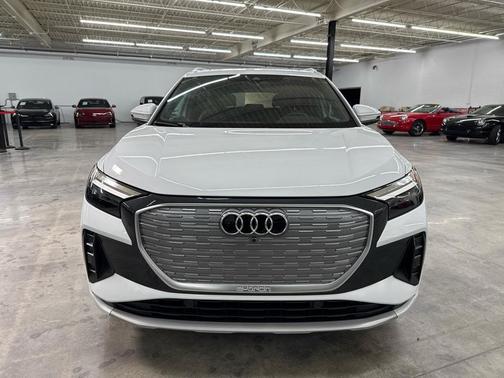 2025 Audi Q4 e-tron Premium 45 RWD