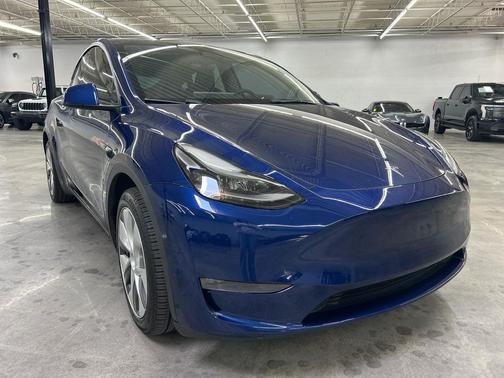2023 Tesla Model Y Long Range AWD