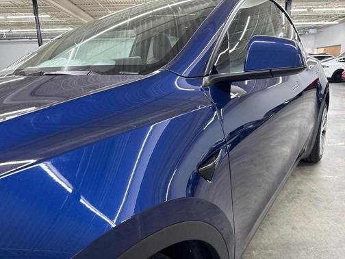 2023 Tesla Model Y Long Range AWD