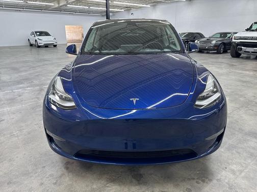 2023 Tesla Model Y Long Range AWD