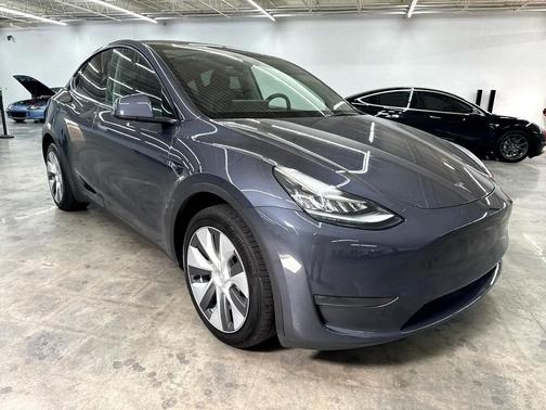 2023 Tesla Model Y Long Range AWD