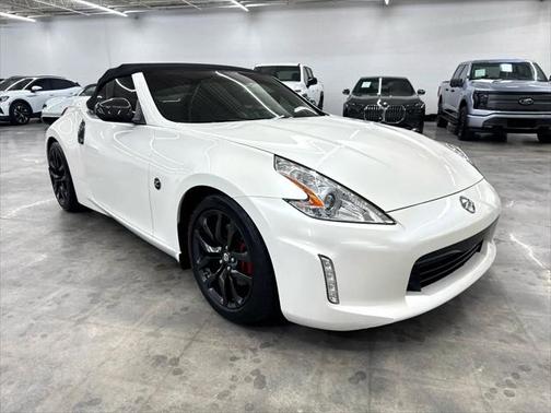 2017 Nissan 370Z Touring