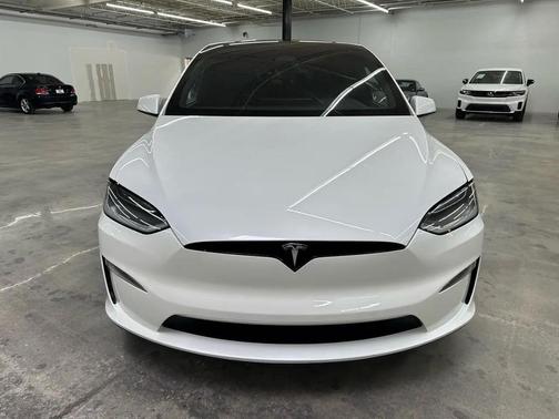 2023 Tesla Model X Standard Range
