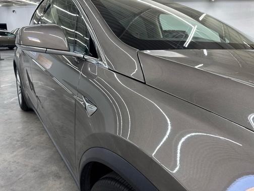 2016 Tesla Model X AWD 4dr 90D