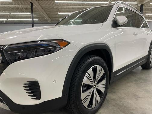 2023 Mercedes-Benz EQB 250 Base
