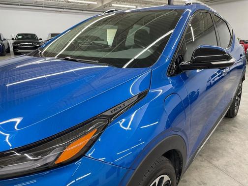 2023 Chevrolet Bolt EUV FWD Premier