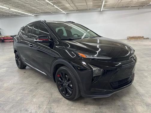 Mosaic Black Metallic 2023 Chevrolet Bolt EUV FWD Premier
