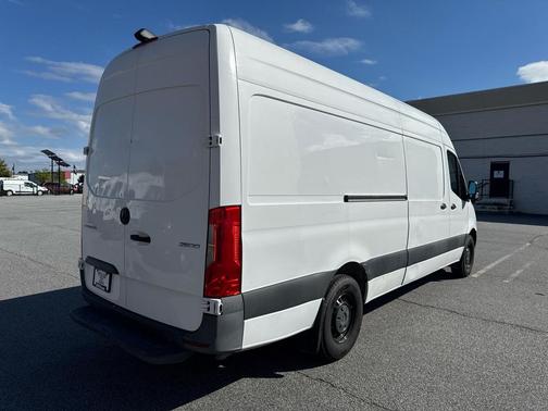 2020 Mercedes-Benz Sprinter 2500 Standard Roof