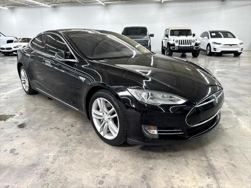 2014 Tesla Model S 85