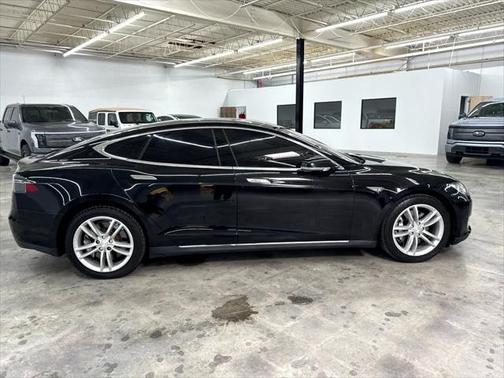 2014 Tesla Model S 85
