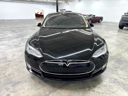 2014 Tesla Model S 85