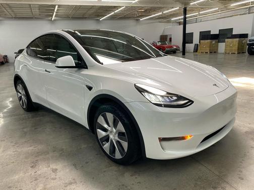 2020 Tesla Model Y Long Range Dual Motor All-Wheel Drive