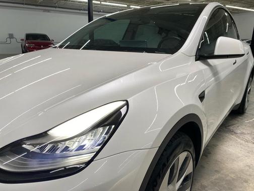 2020 Tesla Model Y Long Range Dual Motor All-Wheel Drive