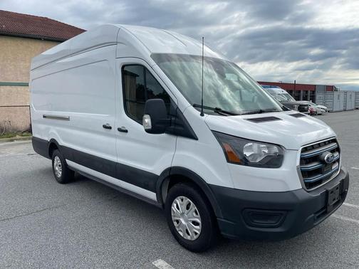 Oxford White 2022 Ford Transit-350 Base