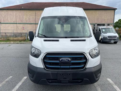 Oxford White 2022 Ford Transit-350 Base