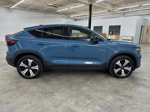 Fjord Blue Metallic 2023 Volvo C40 Recharge Pure Electric Twin Plus