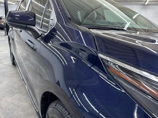 2022 Toyota Sienna XLE 7 Passenger