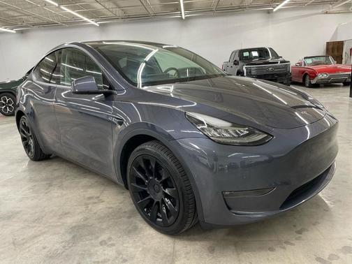 2023 Tesla Model Y Long Range AWD
