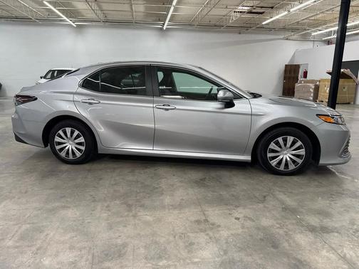 Celestial Silver Metallic 2022 Toyota Camry LE