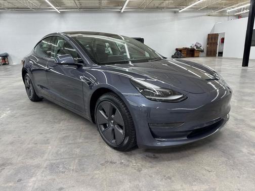 2023 Tesla Model 3 Standard Range