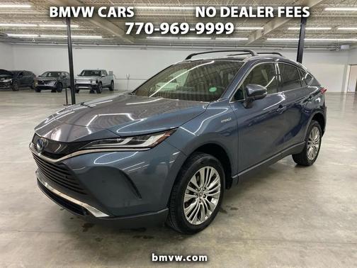 Coastal Gray Metallic 2021 Toyota Venza XLE
