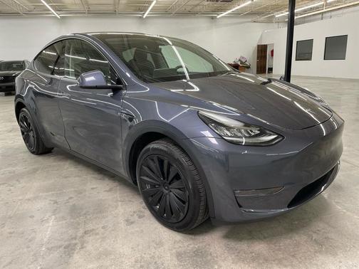 2023 Tesla Model Y Long Range AWD