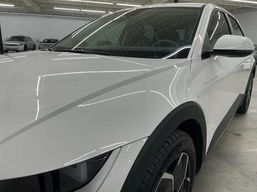 Atlas White 2024 Hyundai IONIQ 5 SEL
