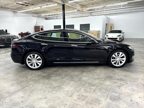 2016 Tesla Model S 75