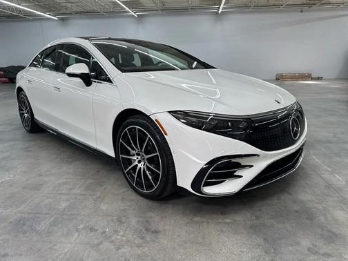 White 2023 Mercedes-Benz EQS 450 4MATIC