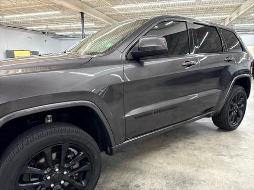 2021 Jeep Grand Cherokee Laredo