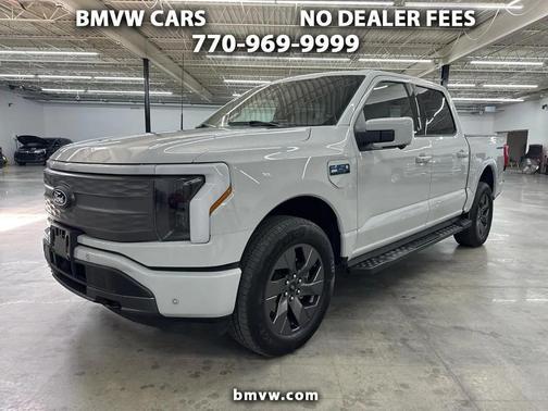 Avalanche 2024 Ford F-150 Lightning LARIAT