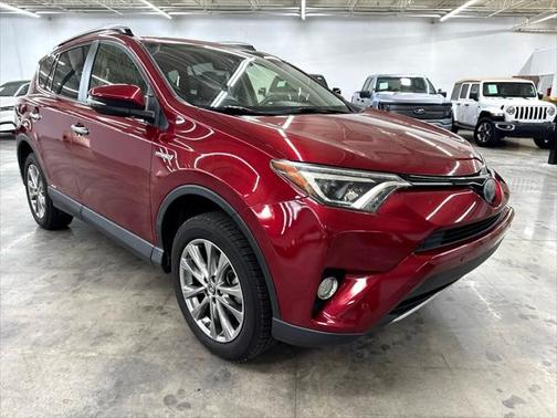 2018 Toyota RAV4 Hybrid SE