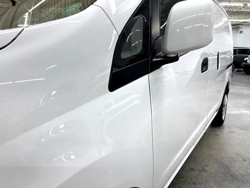 2019 Nissan NV200 SV
