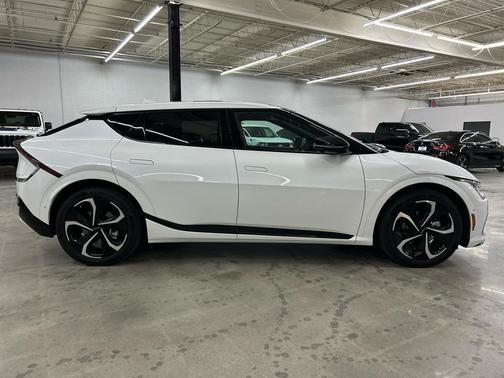 2023 Kia EV6 GT-Line